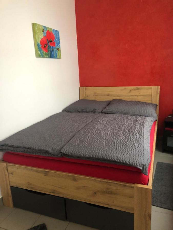 Doros Ferienoase Apartment Herzogenrath Bagian luar foto
